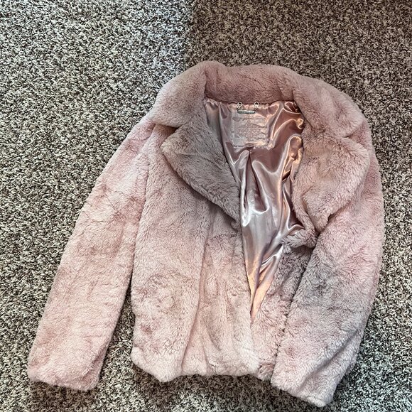 FAUX PINK FUR COAT - M - Picture 1 of 6